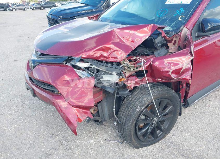 Photo 6 of 2018 Toyota Rav4 ADVENTURE/XLE (VIN 2T3RFREV8JW741489)