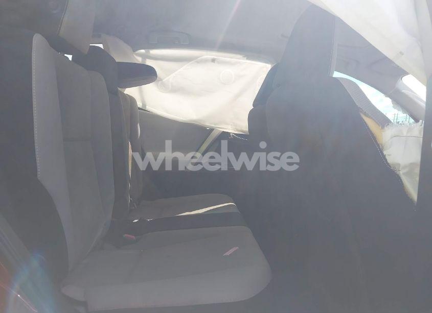 Photo 8 of 2018 Toyota Rav4 ADVENTURE/XLE (VIN 2T3RFREV8JW741489)