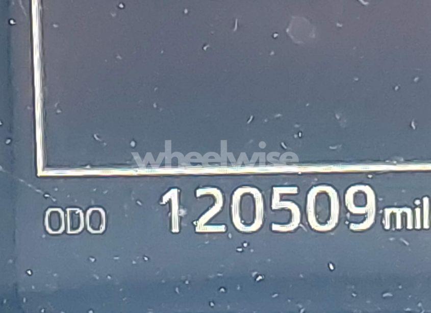 Photo 16 of 2018 Toyota Rav4 XLE (VIN 2T3RFREV8JW790790)