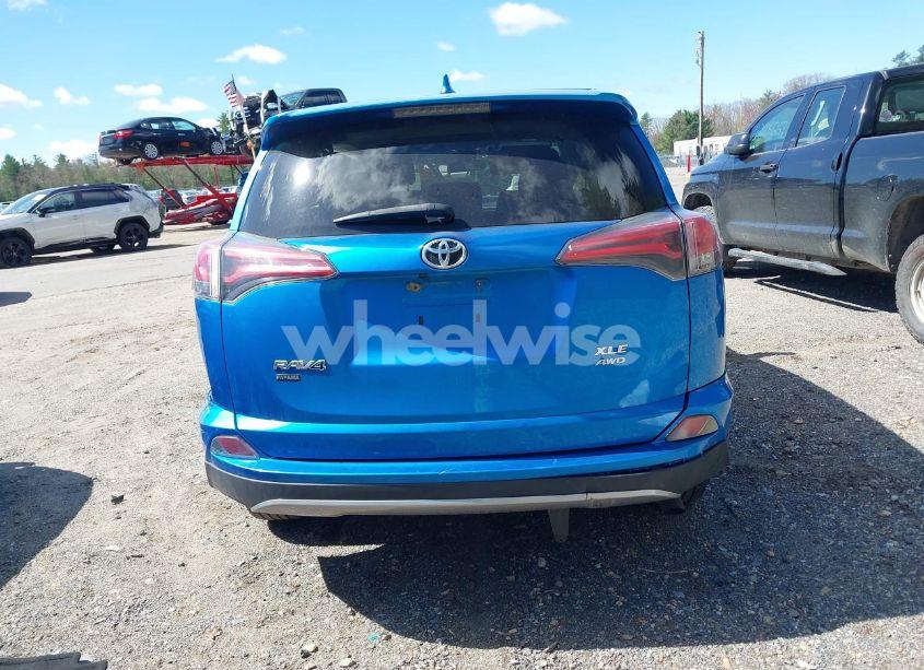 Photo 17 of 2018 Toyota Rav4 XLE (VIN 2T3RFREV8JW790790)