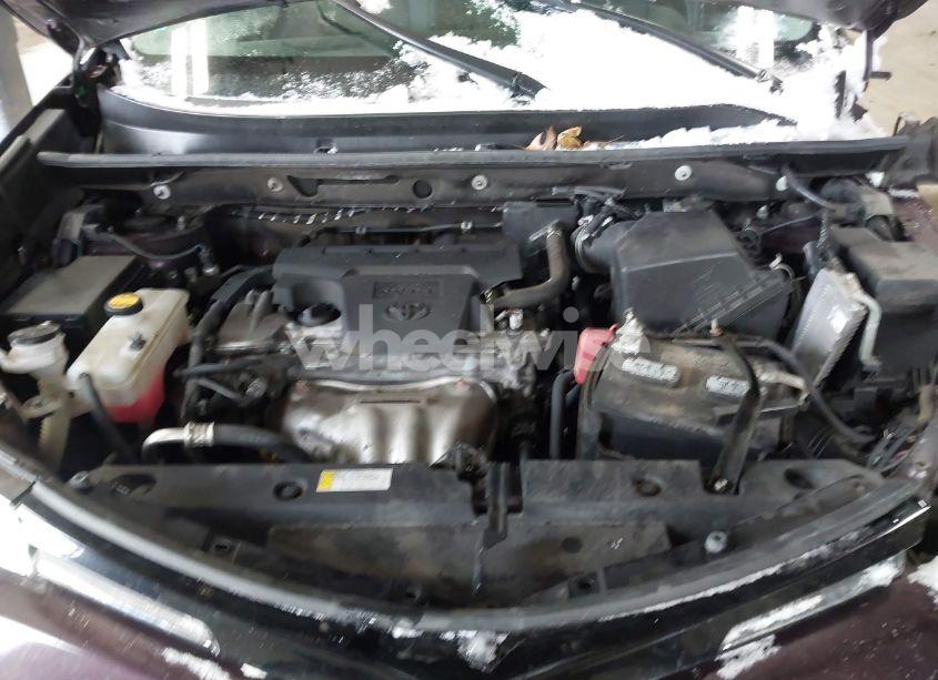 Photo 10 of 2018 Toyota Rav4 ADVENTURE/XLE (VIN 2T3RFREV8JW823559)