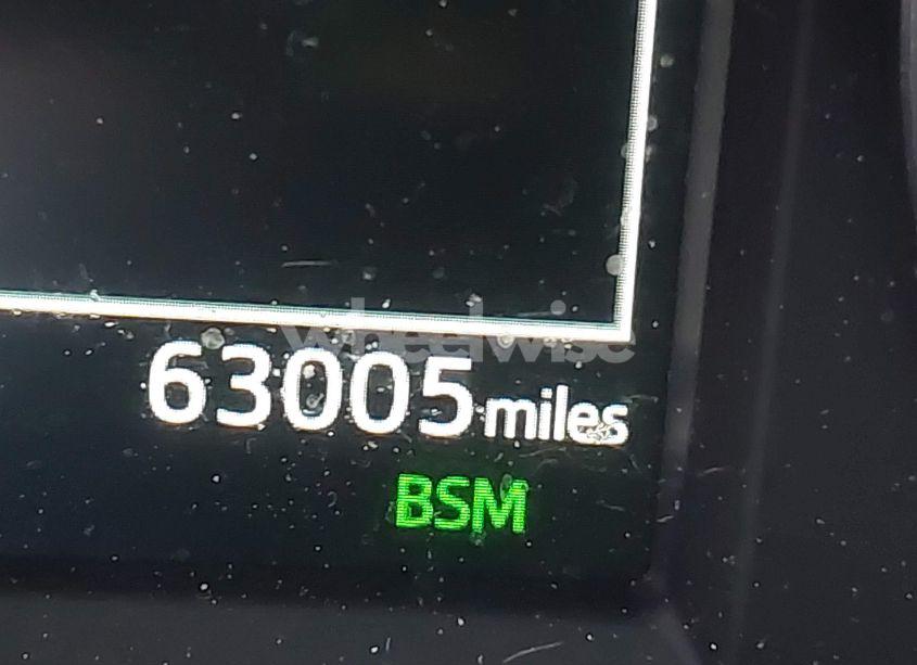 Photo 15 of 2018 Toyota Rav4 ADVENTURE/XLE (VIN 2T3RFREV8JW851250)