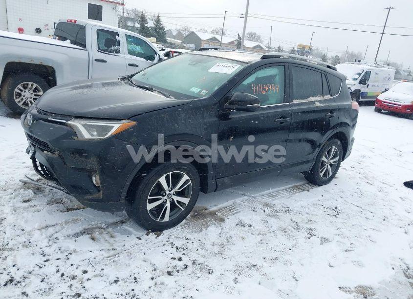 Photo 2 of 2018 Toyota Rav4 ADVENTURE/XLE (VIN 2T3RFREV8JW851250)