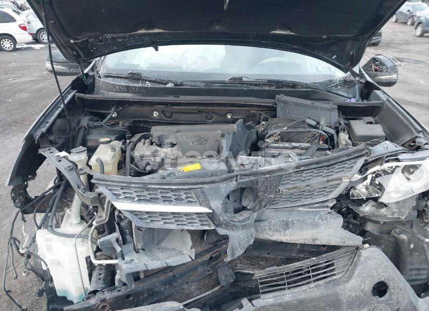 Photo 10 of 2013 Toyota Rav4 XLE (VIN 2T3RFREV9DW021381)