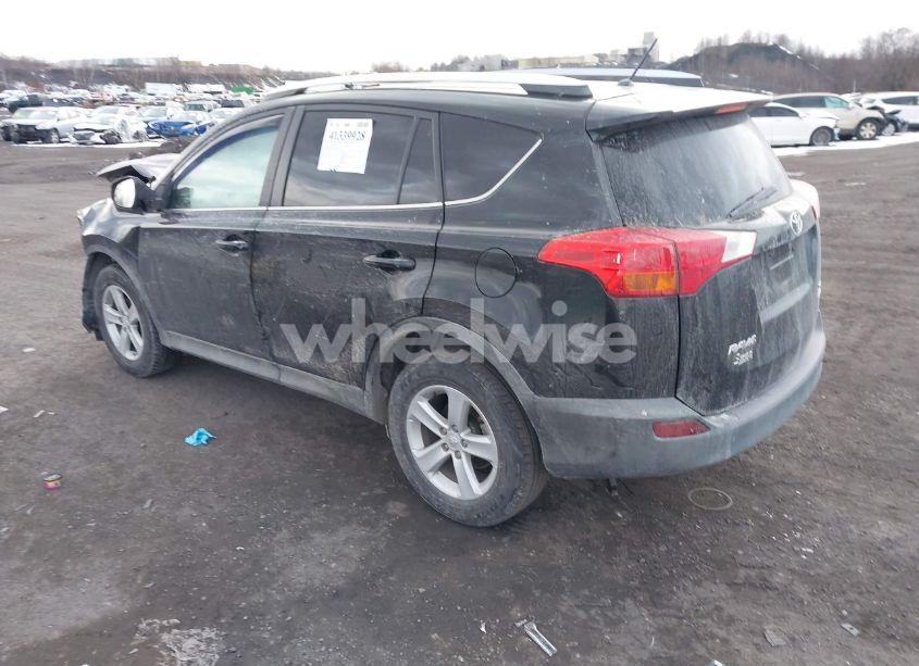 Photo 3 of 2013 Toyota Rav4 XLE (VIN 2T3RFREV9DW021381)