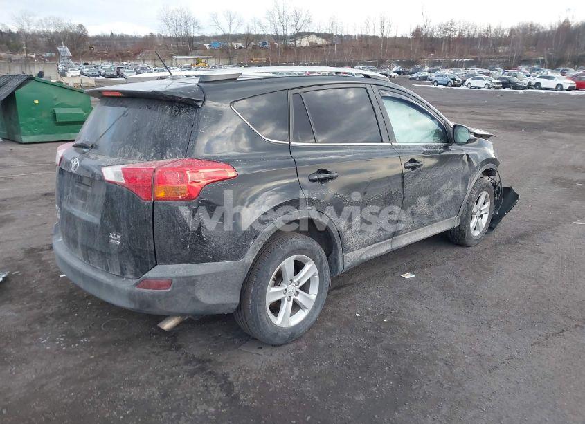 Photo 4 of 2013 Toyota Rav4 XLE (VIN 2T3RFREV9DW021381)