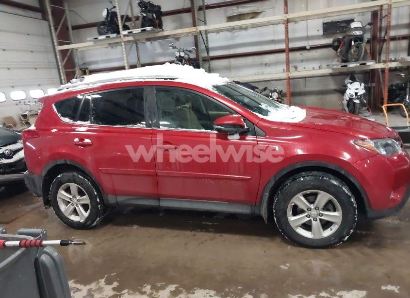 Photo 13 of 2013 Toyota Rav4 XLE (VIN 2T3RFREV9DW024314)