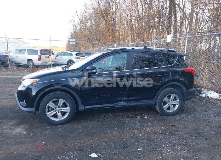 Photo 14 of 2013 Toyota Rav4 XLE (VIN 2T3RFREV9DW038469)