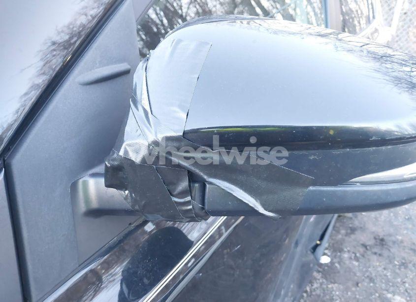 Photo 17 of 2013 Toyota Rav4 XLE (VIN 2T3RFREV9DW038469)