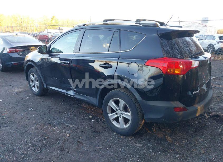 Photo 3 of 2013 Toyota Rav4 XLE (VIN 2T3RFREV9DW038469)