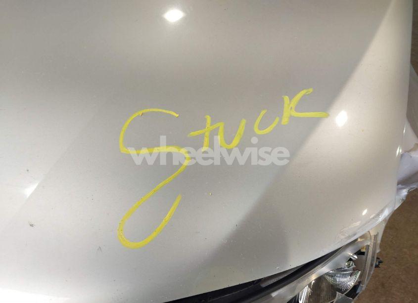 Photo 10 of 2013 Toyota Rav4 XLE (VIN 2T3RFREV9DW044692)