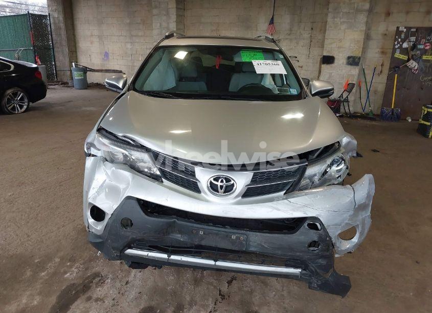 Photo 12 of 2013 Toyota Rav4 XLE (VIN 2T3RFREV9DW044692)