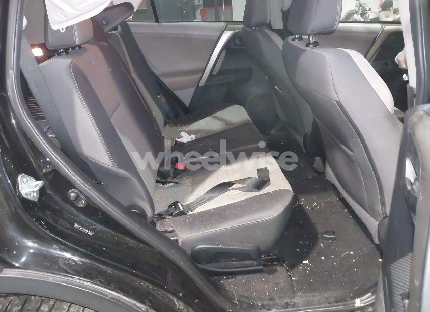 Photo 8 of 2013 Toyota Rav4 XLE (VIN 2T3RFREV9DW078731)