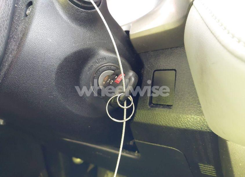 Photo 11 of 2014 Toyota Rav4 XLE (VIN 2T3RFREV9EW163182)