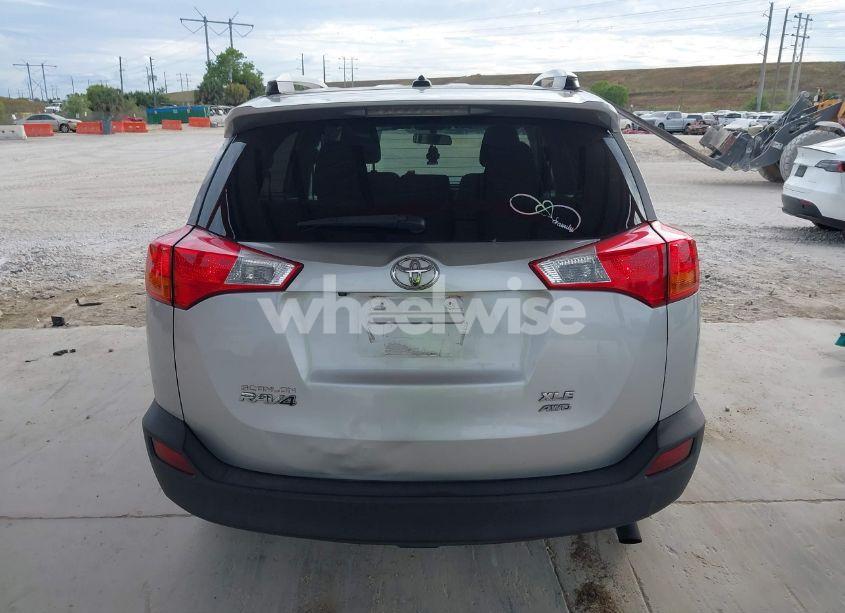 Photo 16 of 2014 Toyota Rav4 XLE (VIN 2T3RFREV9EW163182)