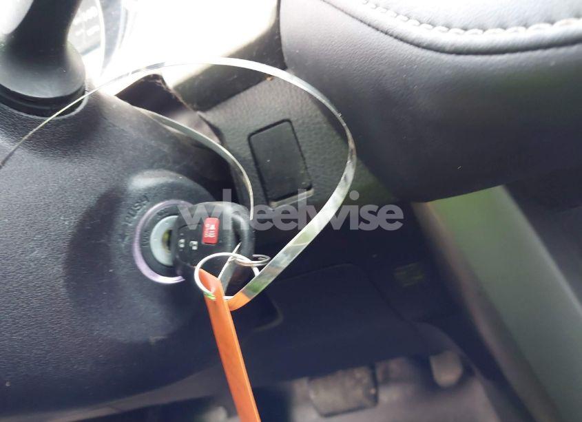 Photo 11 of 2014 Toyota Rav4 XLE (VIN 2T3RFREV9EW185196)