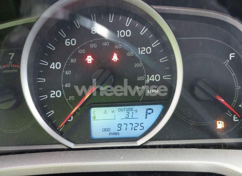 Photo 7 of 2014 Toyota Rav4 XLE (VIN 2T3RFREV9EW185196)