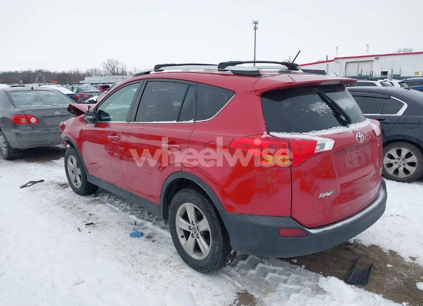 Photo 3 of 2015 Toyota Rav4 XLE (VIN 2T3RFREV9FW238559)