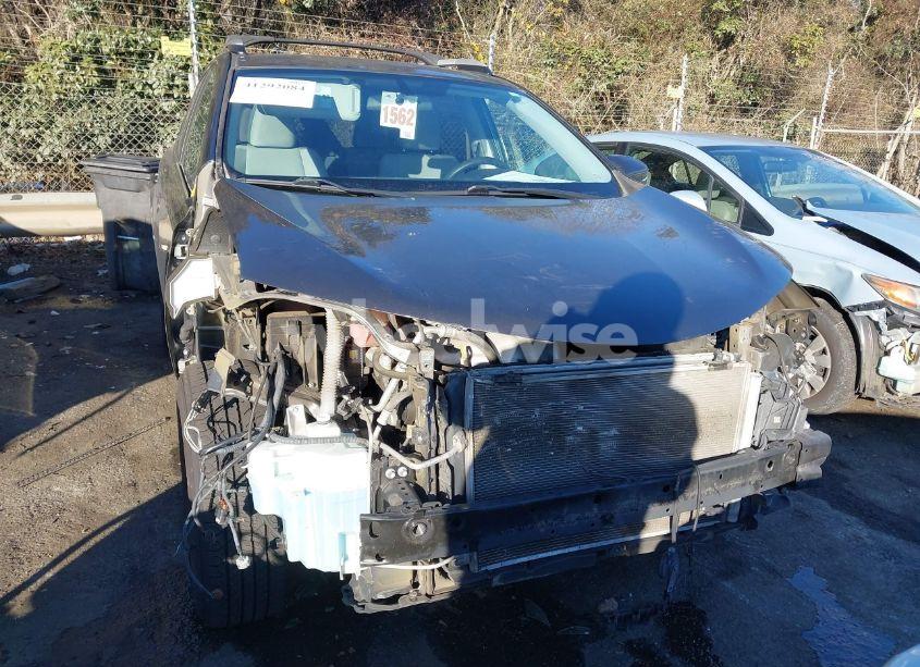 Photo 12 of 2015 Toyota Rav4 XLE (VIN 2T3RFREV9FW304057)