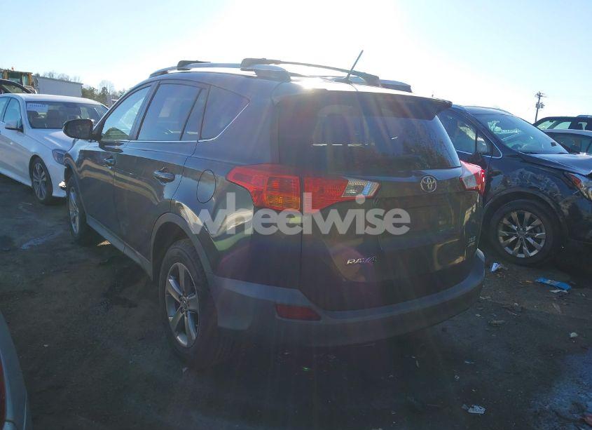 Photo 3 of 2015 Toyota Rav4 XLE (VIN 2T3RFREV9FW304057)