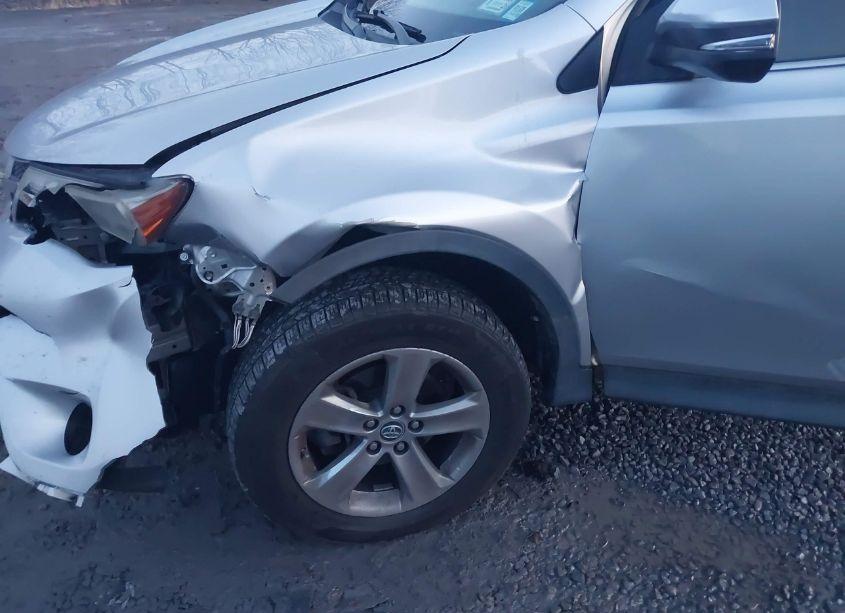 Photo 17 of 2015 Toyota Rav4 XLE (VIN 2T3RFREV9FW341965)