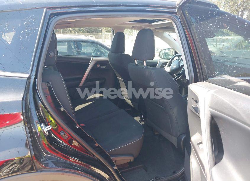 Photo 8 of 2017 Toyota Rav4 XLE (VIN 2T3RFREV9HW628287)