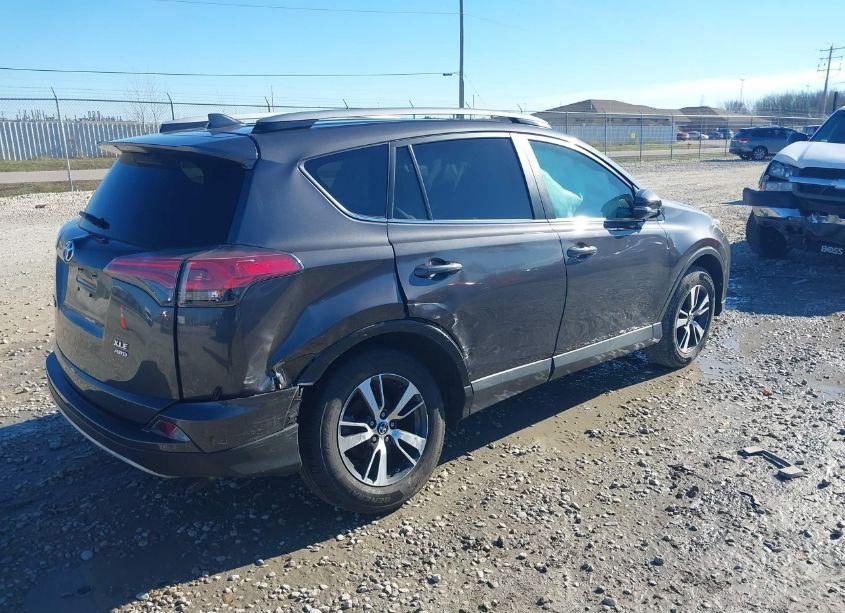 Photo 4 of 2017 Toyota Rav4 XLE (VIN 2T3RFREV9HW664044)