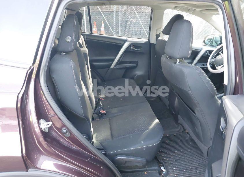 Photo 8 of 2017 Toyota Rav4 XLE (VIN 2T3RFREV9HW690949)