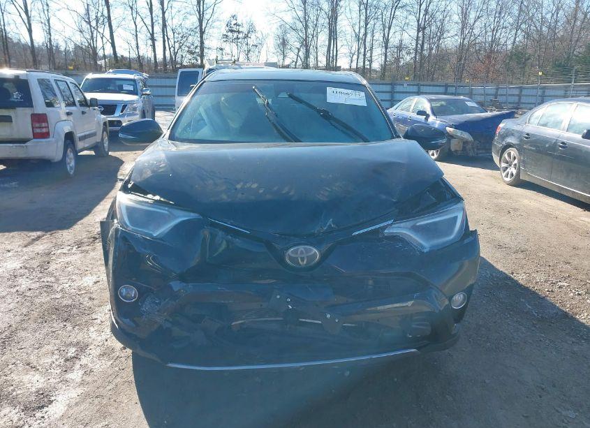 Photo 12 of 2018 Toyota Rav4 XLE (VIN 2T3RFREV9JW704256)