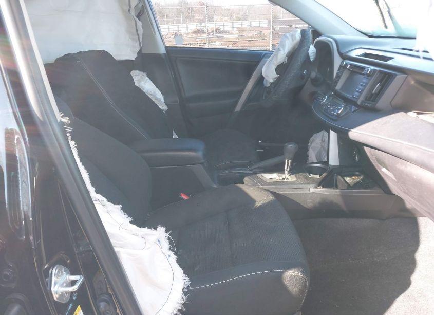 Photo 5 of 2018 Toyota Rav4 XLE (VIN 2T3RFREV9JW704256)