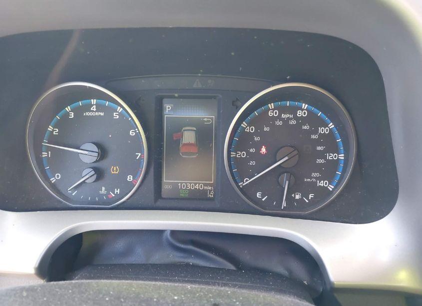 Photo 7 of 2018 Toyota Rav4 XLE (VIN 2T3RFREV9JW705732)