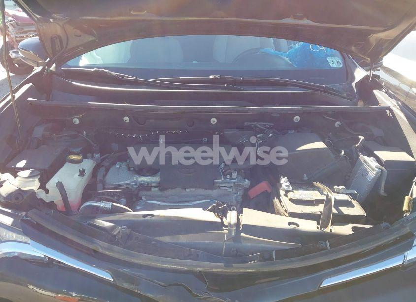 Photo 10 of 2018 Toyota Rav4 ADVENTURE/XLE (VIN 2T3RFREV9JW724961)