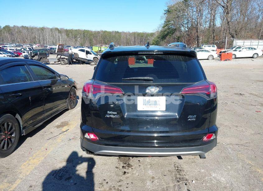 Photo 15 of 2018 Toyota Rav4 ADVENTURE/XLE (VIN 2T3RFREV9JW724961)