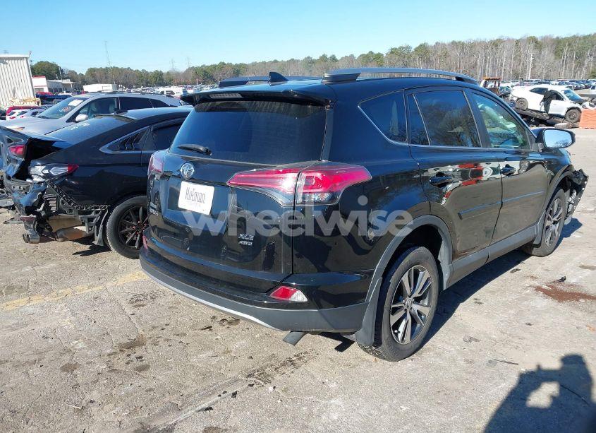 Photo 4 of 2018 Toyota Rav4 ADVENTURE/XLE (VIN 2T3RFREV9JW724961)