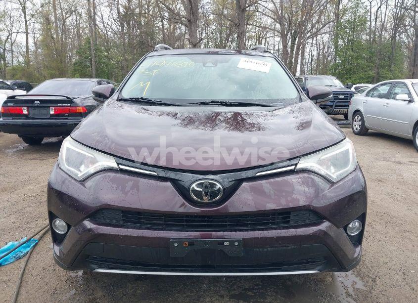 Photo 12 of 2018 Toyota Rav4 ADVENTURE/XLE (VIN 2T3RFREV9JW736172)