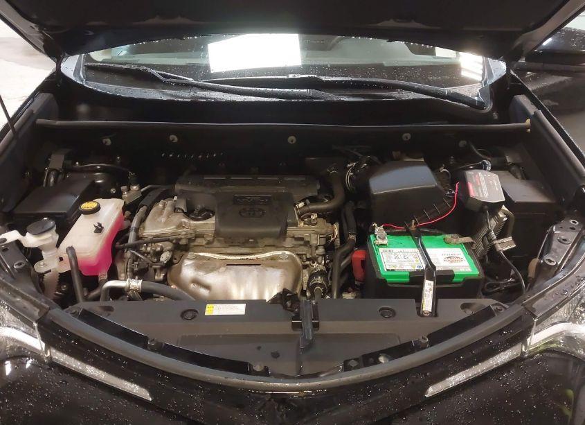 Photo 10 of 2018 Toyota Rav4 ADVENTURE/XLE (VIN 2T3RFREV9JW771424)