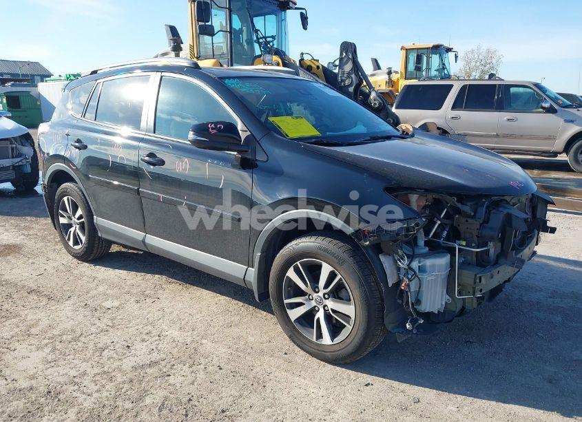 2018 Toyota Rav4 ADVENTURE/XLE (VIN 2T3RFREV9JW817320) main photo