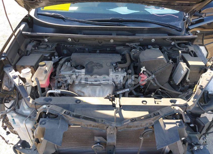 Photo 10 of 2018 Toyota Rav4 ADVENTURE/XLE (VIN 2T3RFREV9JW817320)