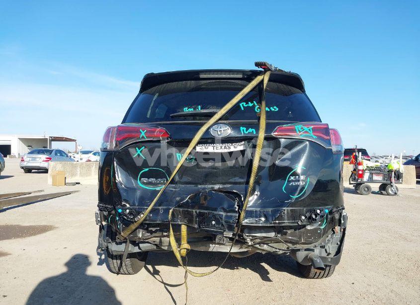 Photo 17 of 2018 Toyota Rav4 ADVENTURE/XLE (VIN 2T3RFREV9JW817320)