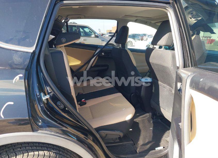 Photo 8 of 2018 Toyota Rav4 ADVENTURE/XLE (VIN 2T3RFREV9JW817320)