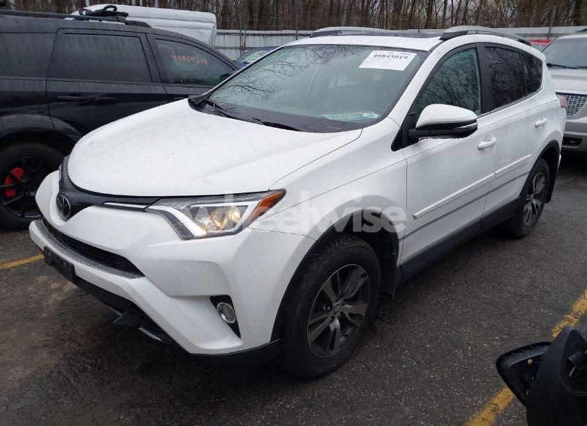 Photo 2 of 2018 Toyota Rav4 ADVENTURE/XLE (VIN 2T3RFREV9JW838457)