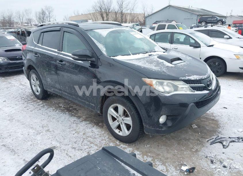 2013 Toyota Rav4 XLE (VIN 2T3RFREVXDW014682) main photo