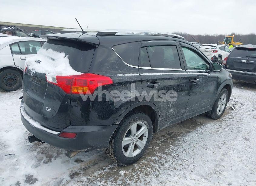 Photo 4 of 2013 Toyota Rav4 XLE (VIN 2T3RFREVXDW014682)
