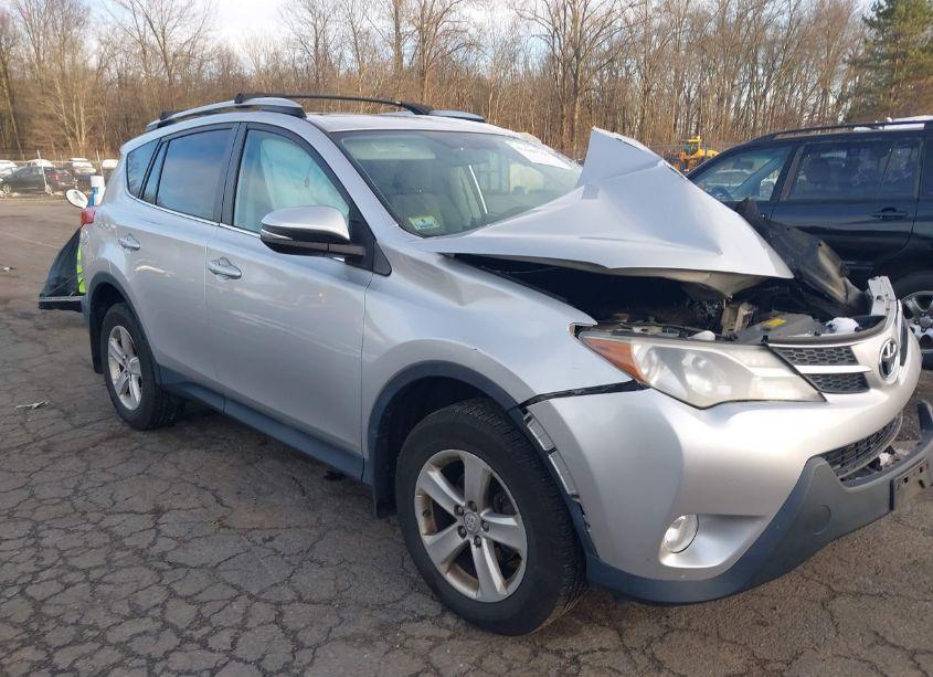 2013 Toyota Rav4 XLE (VIN 2T3RFREVXDW037041) main photo