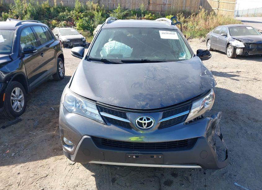 Photo 11 of 2013 Toyota Rav4 XLE (VIN 2T3RFREVXDW068564)