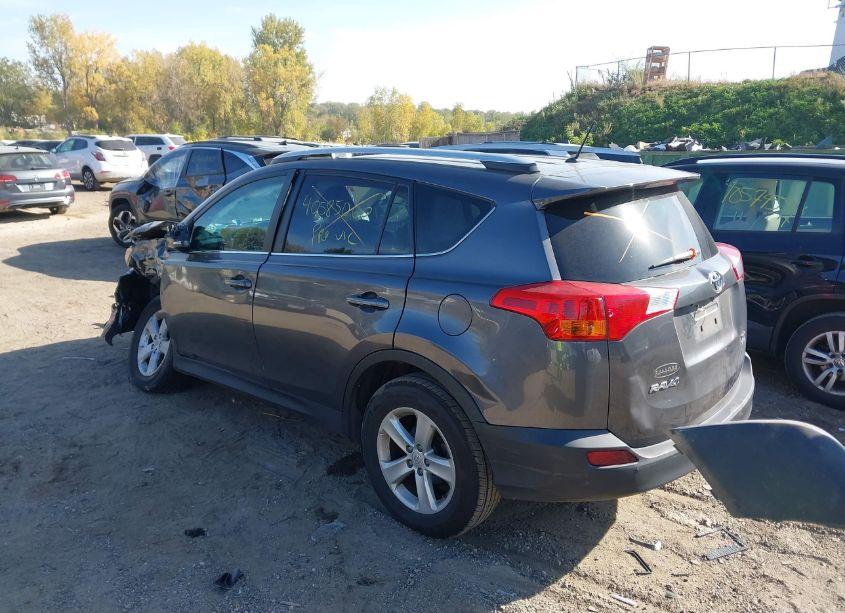 Photo 3 of 2013 Toyota Rav4 XLE (VIN 2T3RFREVXDW068564)