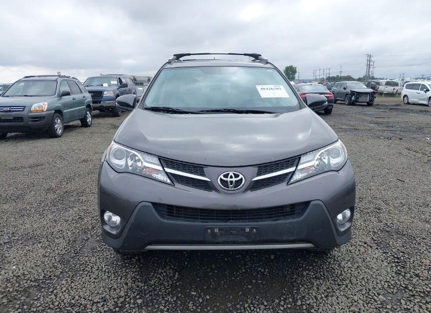 Photo 12 of 2013 Toyota Rav4 XLE (VIN 2T3RFREVXDW123434)