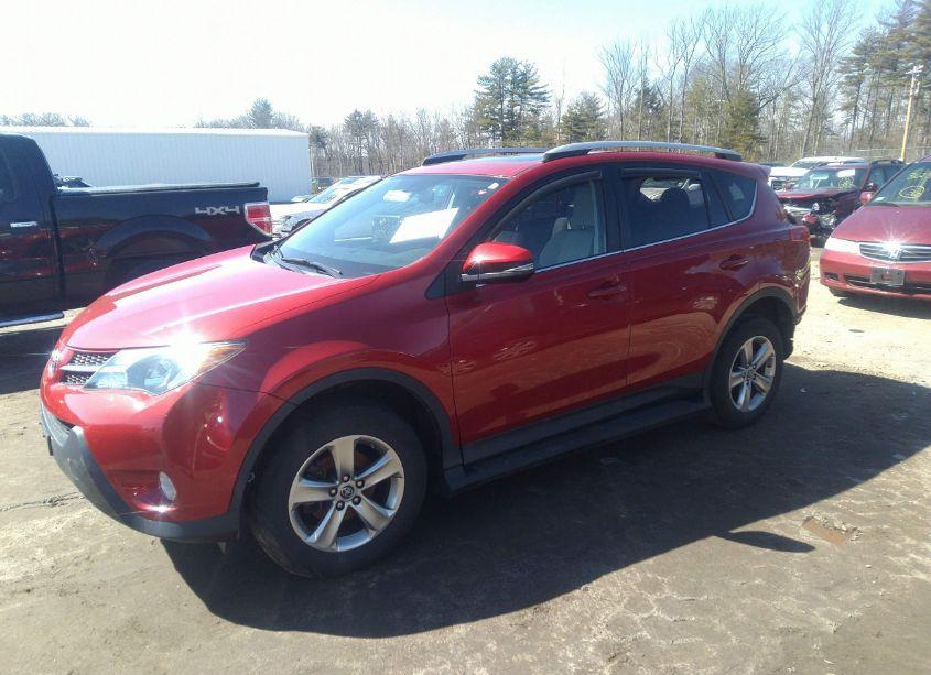 Photo 2 of 2015 Toyota Rav4 XLE (VIN 2T3RFREVXFW340033)