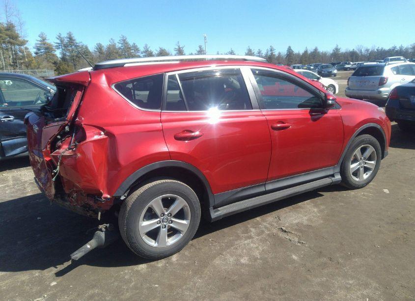 Photo 4 of 2015 Toyota Rav4 XLE (VIN 2T3RFREVXFW340033)