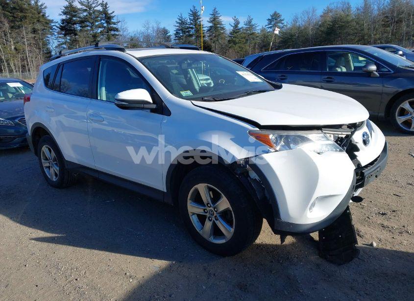 2015 Toyota Rav4 XLE (VIN 2T3RFREVXFW345006) main photo
